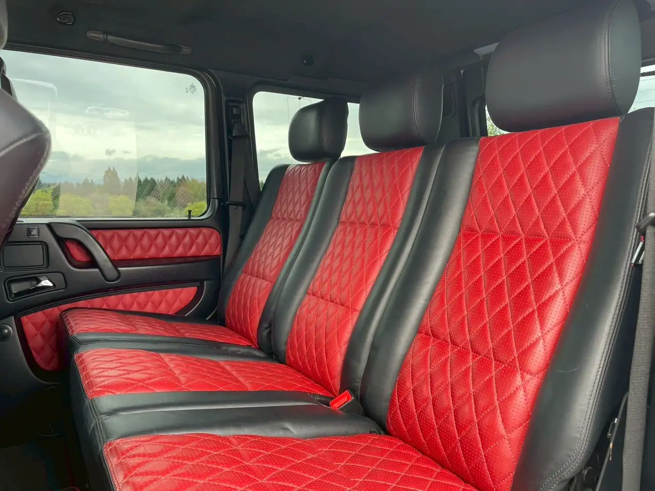 Mercedes-Benz G-Class снимка Mercedes-Benz G-Class