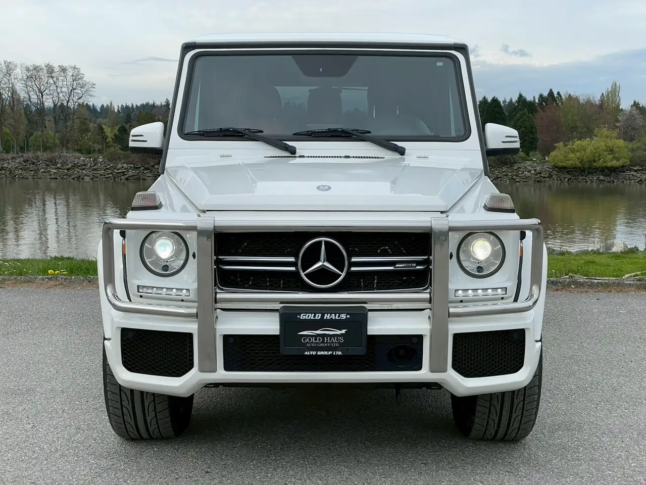 Mercedes-Benz G-Class снимка Mercedes-Benz G-Class