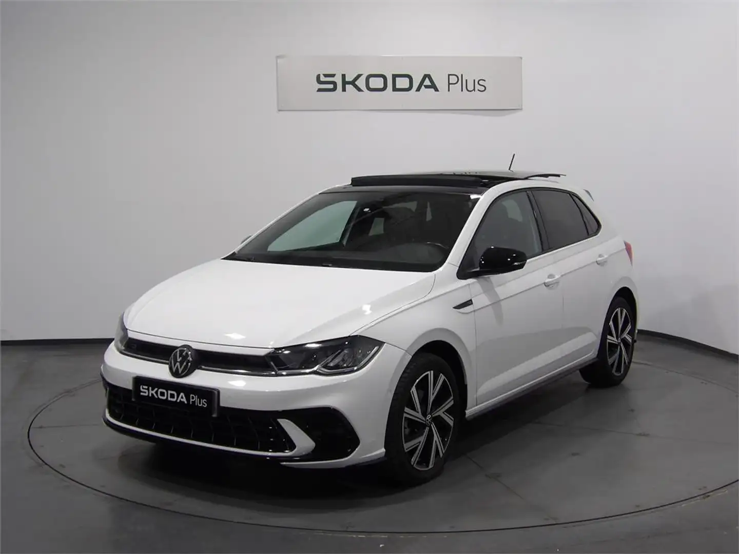 Volkswagen Polo 1.0 TSI R-Line DSG 81kW - 1