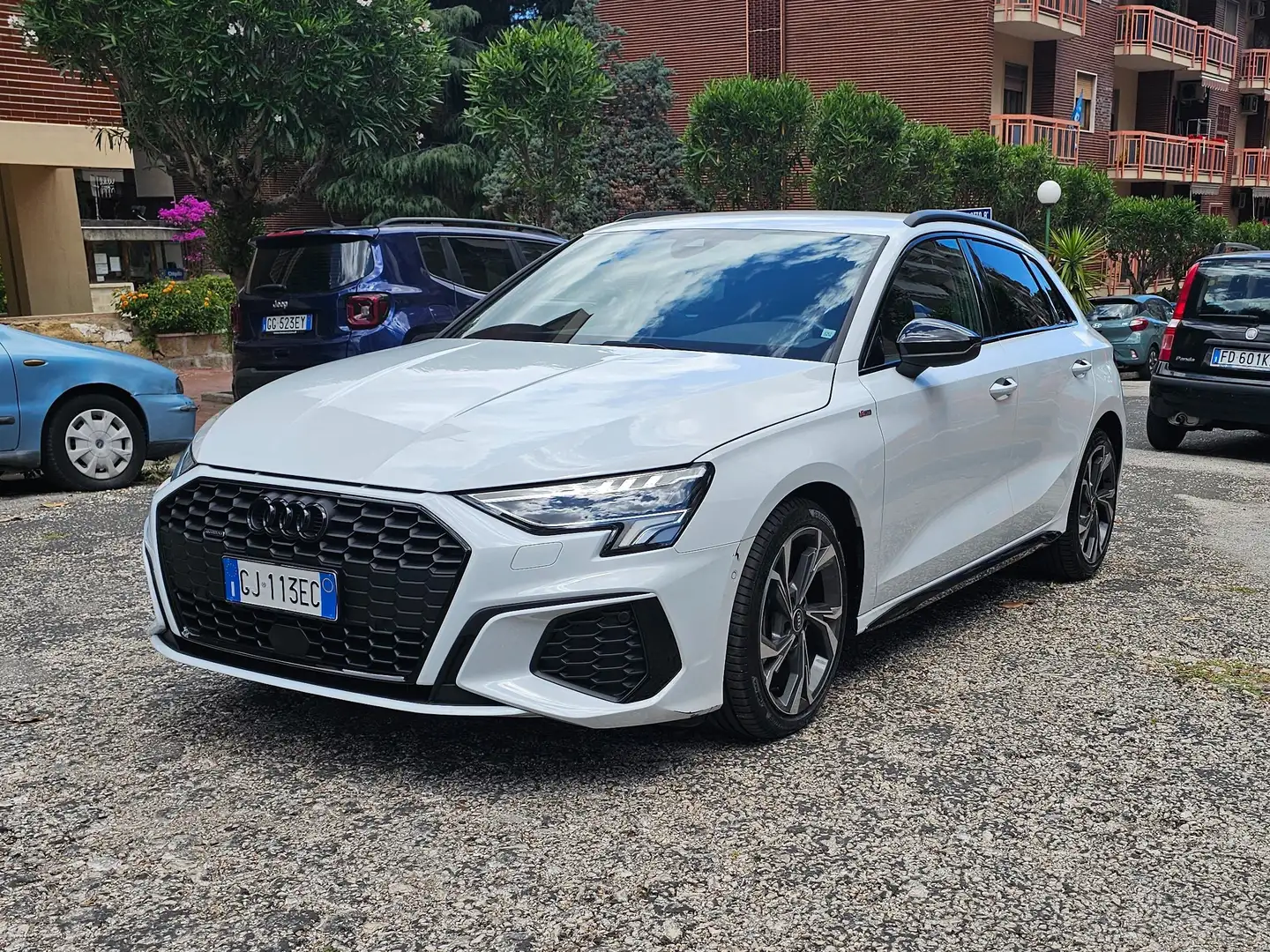 Audi A3 A3 Sportback  40 2.0 tdi S line  quattro s-tronic - 2