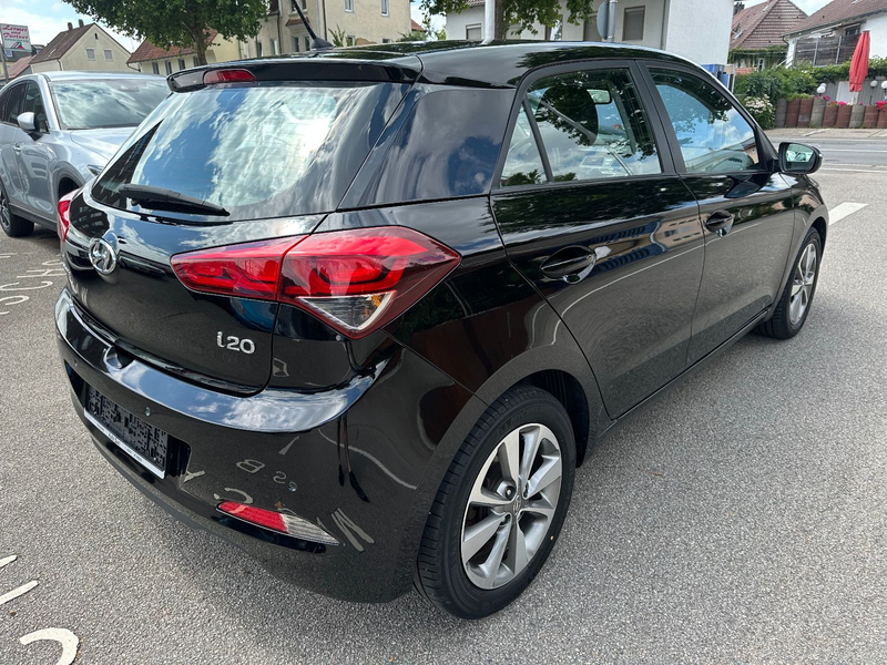 Hyundai i20 Intro Edition*1 HAND* — photo 5