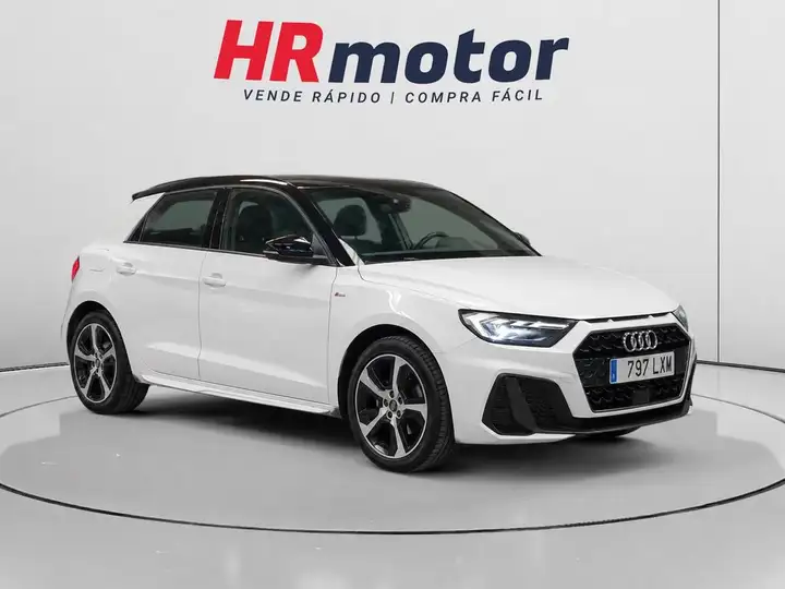 Audi A1 Sportback Adrenalin 1.0 30 TFSI S Tronic 7 vel. 2022
