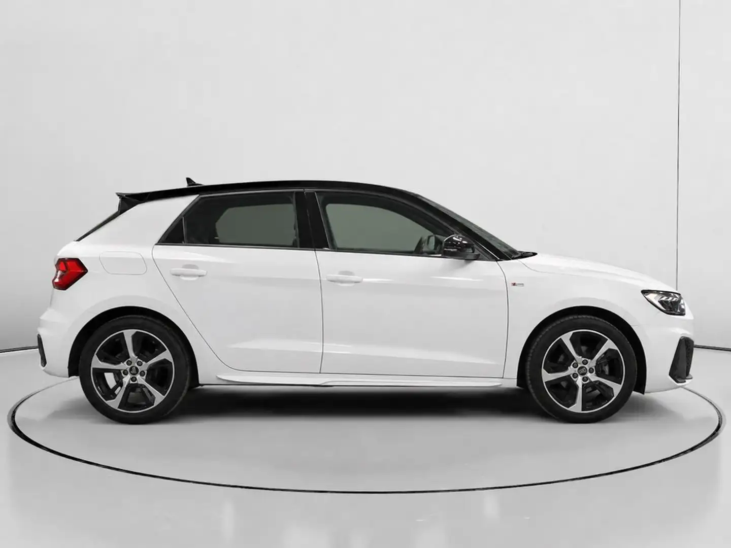 Audi A1 Sportback 30 TFSI Adrenalin S tronic Blanco - 2