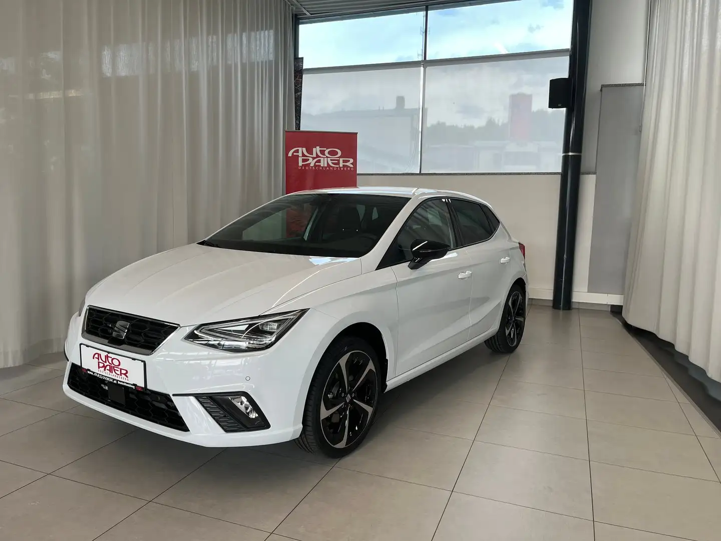 SEAT Ibiza FR 1.0 TSI Blanc - 2