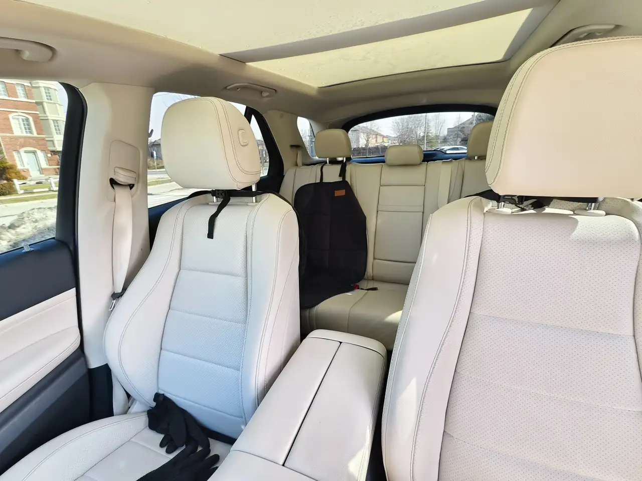Mercedes-Benz GLE снимка Mercedes-Benz GLE