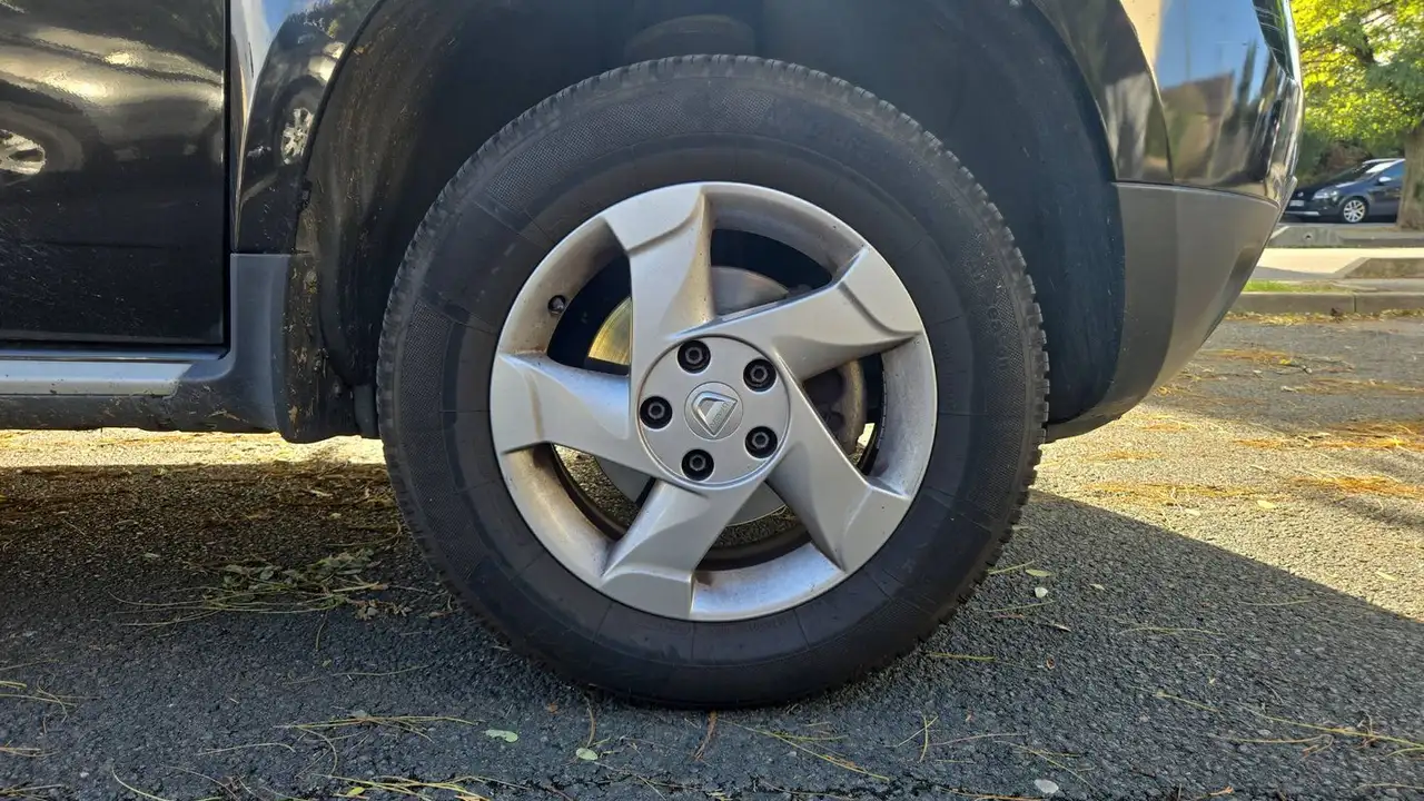 Dacia Duster — photo 17