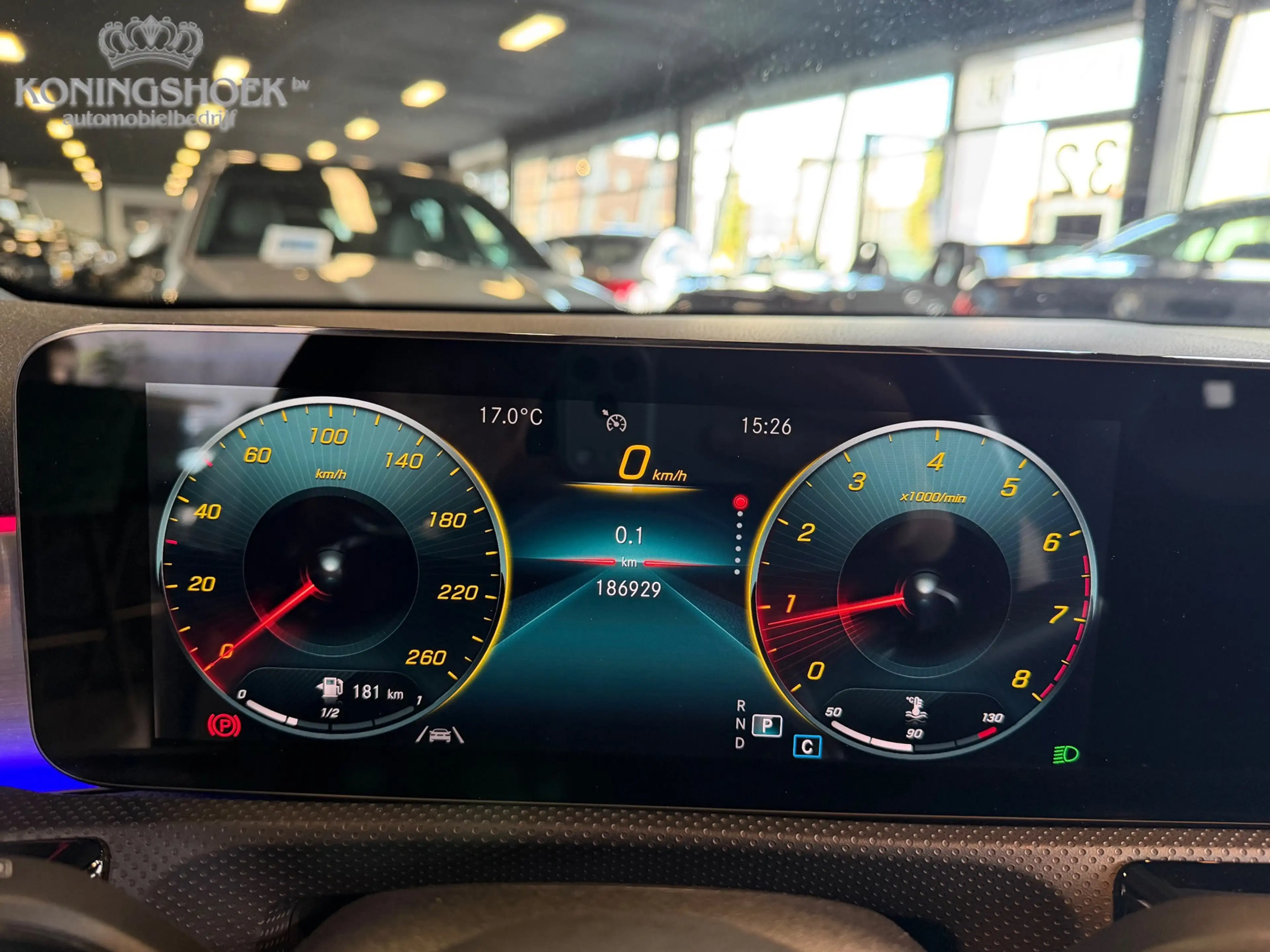 Mercedes-Benz A 180 Business Solution AMG — photo 17