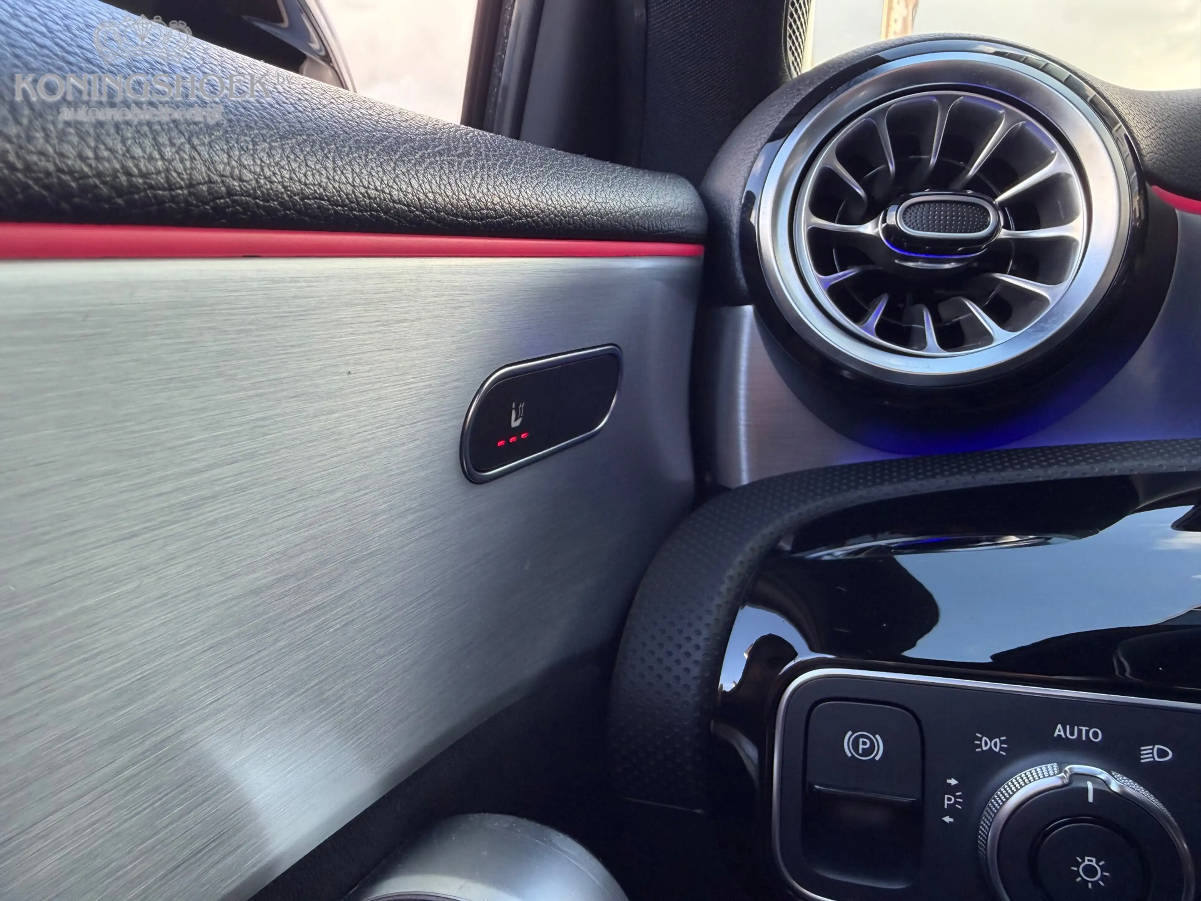 Mercedes-Benz A 180 Business Solution AMG — photo 19
