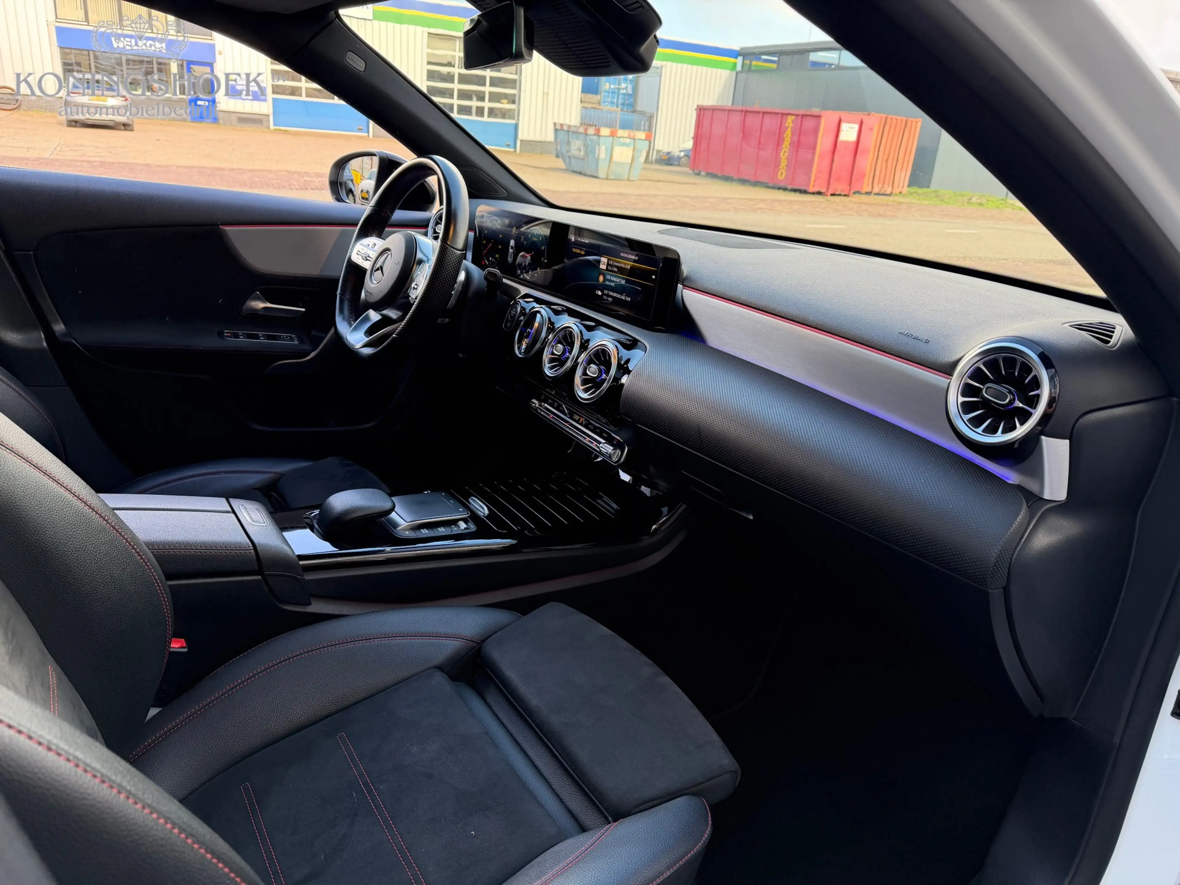 Mercedes-Benz A 180 Business Solution AMG — photo 4