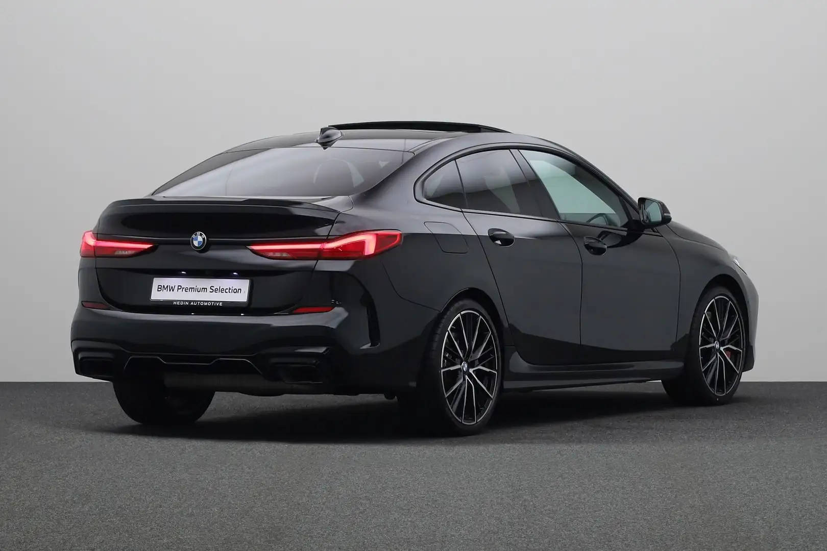 BMW 235 2-serie Gran Coupé M235i xDrive High Executive | H Noir - 2
