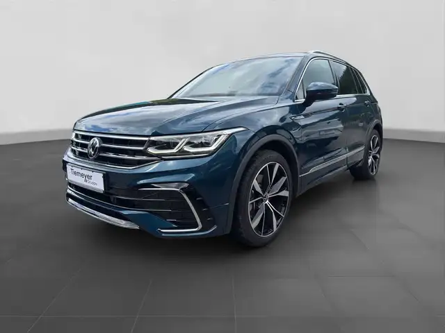 Volkswagen Tiguan view 2