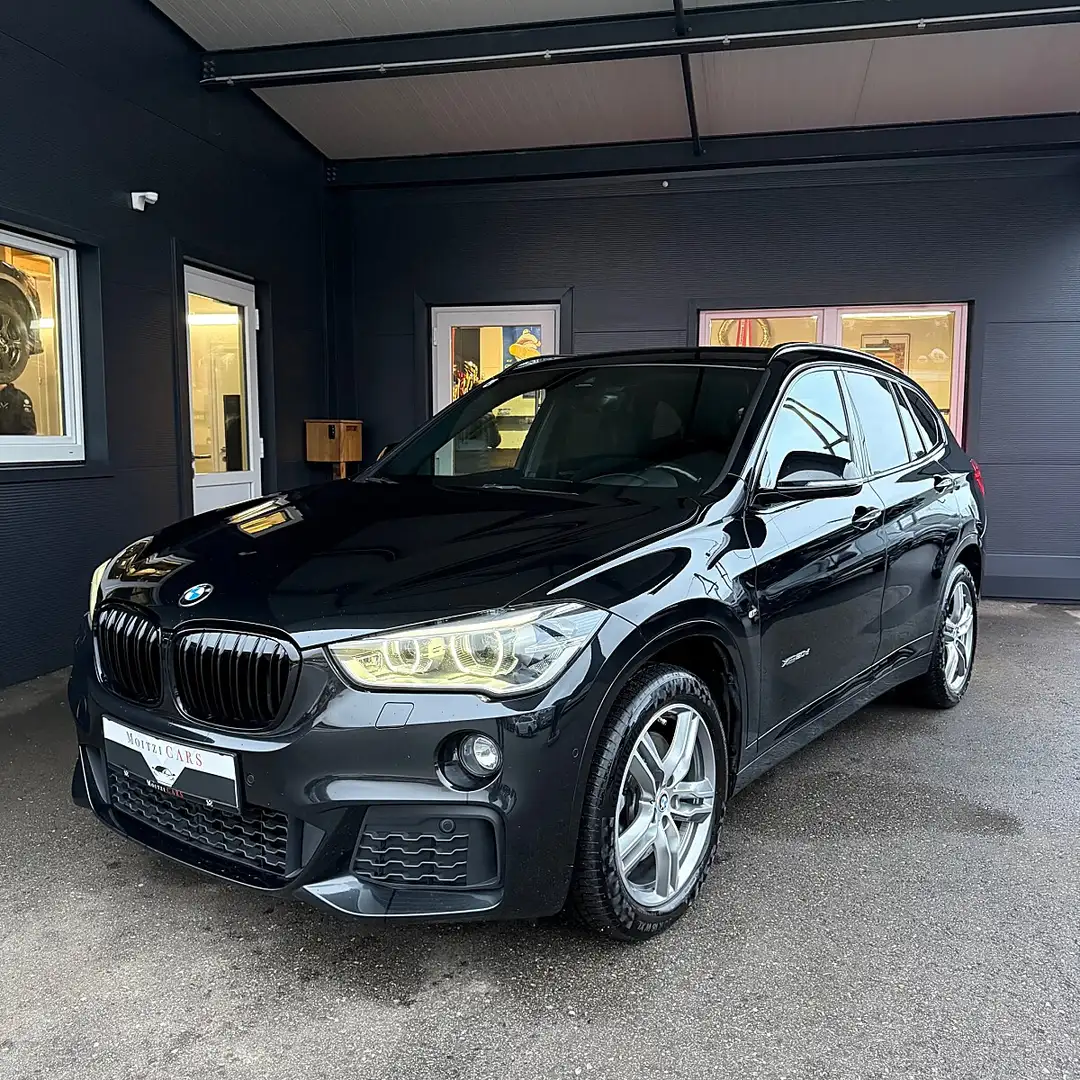 BMW X1 xDrive 20d M Sport Aut. Schwarz - 1