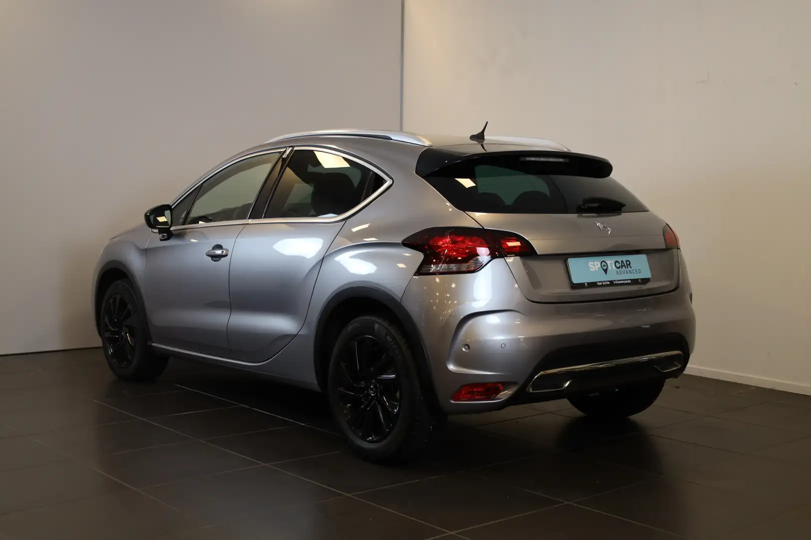 Citroen DS4 Crossback e-THP 165 Chic Automaat-6 Alcantara | Ca Grijs - 2