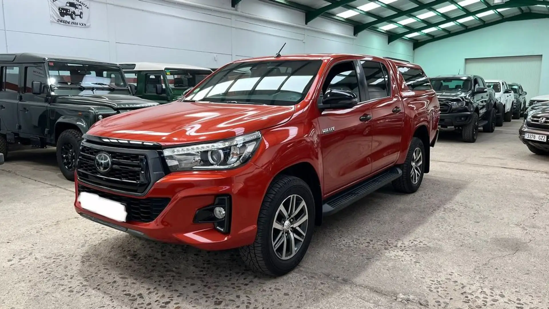 Toyota Hilux 2.4 D4D Cabina Doble VXL AT Orange - 1