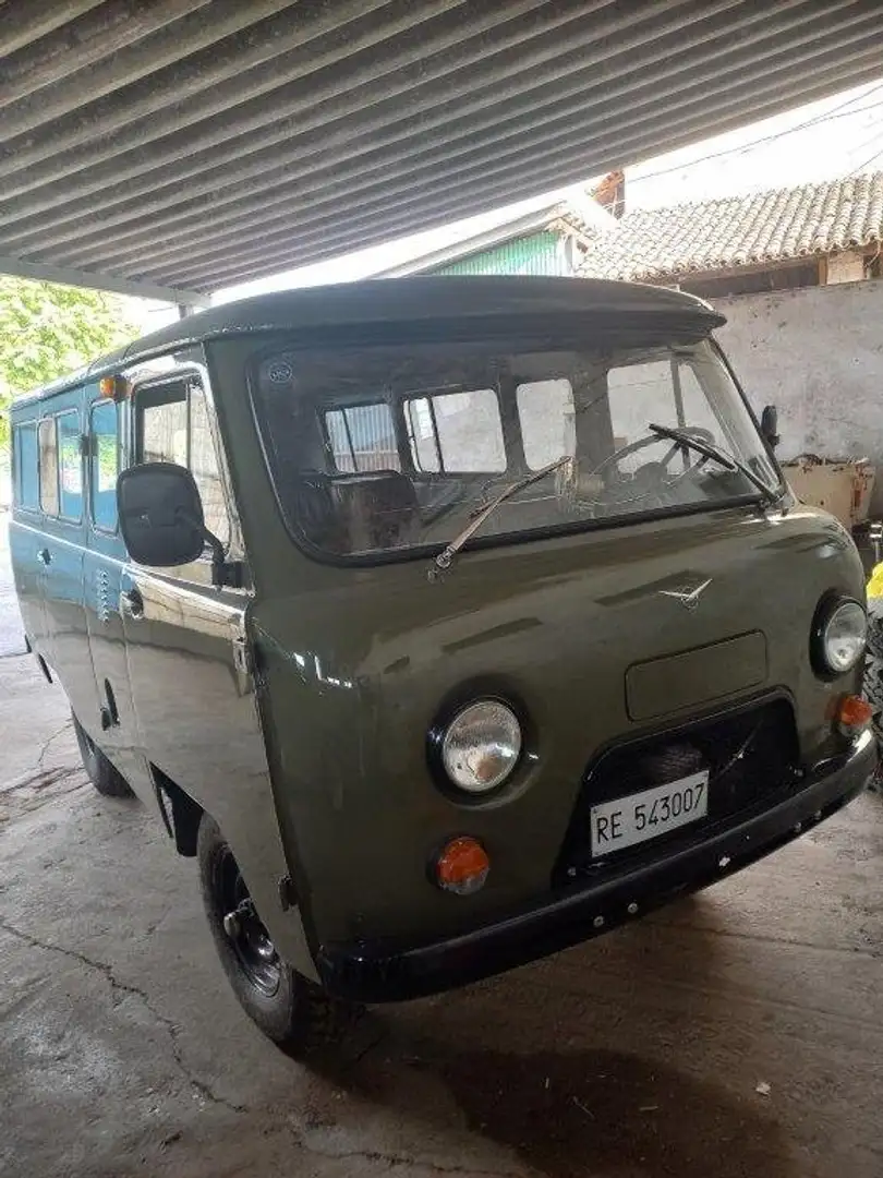 UAZ Buchanka Green - 1