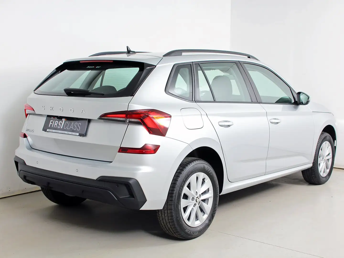 Skoda Kamiq Essence TSI Silber - 2