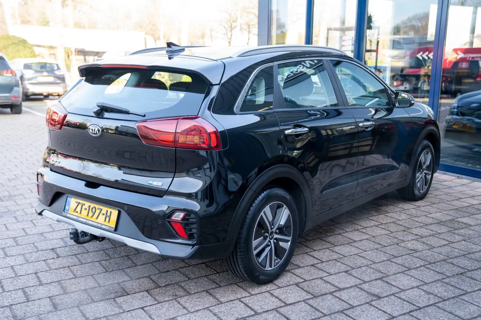 Kia Niro 1.6 GDi Hybrid DynamicLine|Prijs rijklaar incl 12 Schwarz - 2