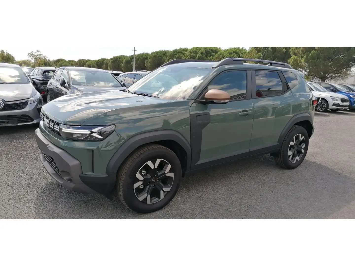 Dacia Duster 1.2 TCe 130 Extreme +PACK COLD BLACK FRIDAY Grün - 2