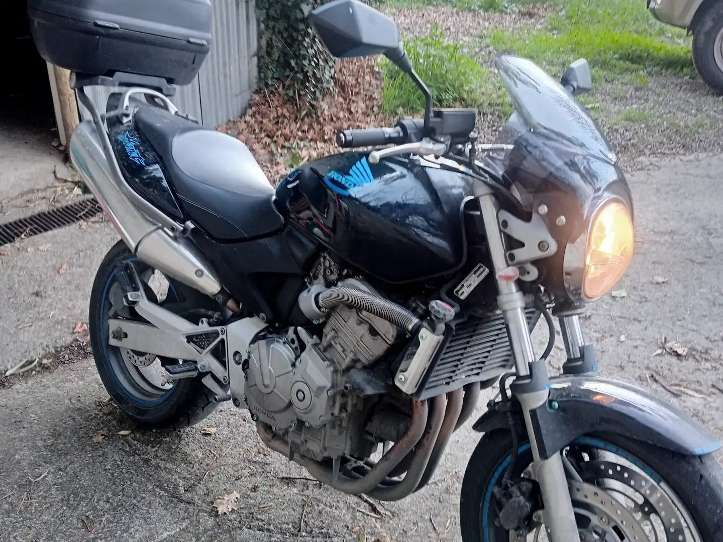 Honda Hornet Noir - 2