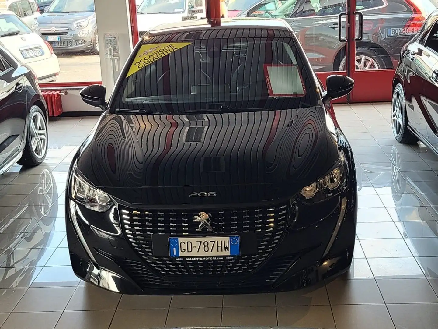 Peugeot 208 PureTech 100 Stop&Start 5 porte Allure Pack Nero - 2