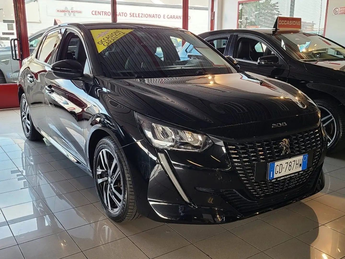 Peugeot 208 PureTech 100 Stop&Start 5 porte Allure Pack Nero - 1