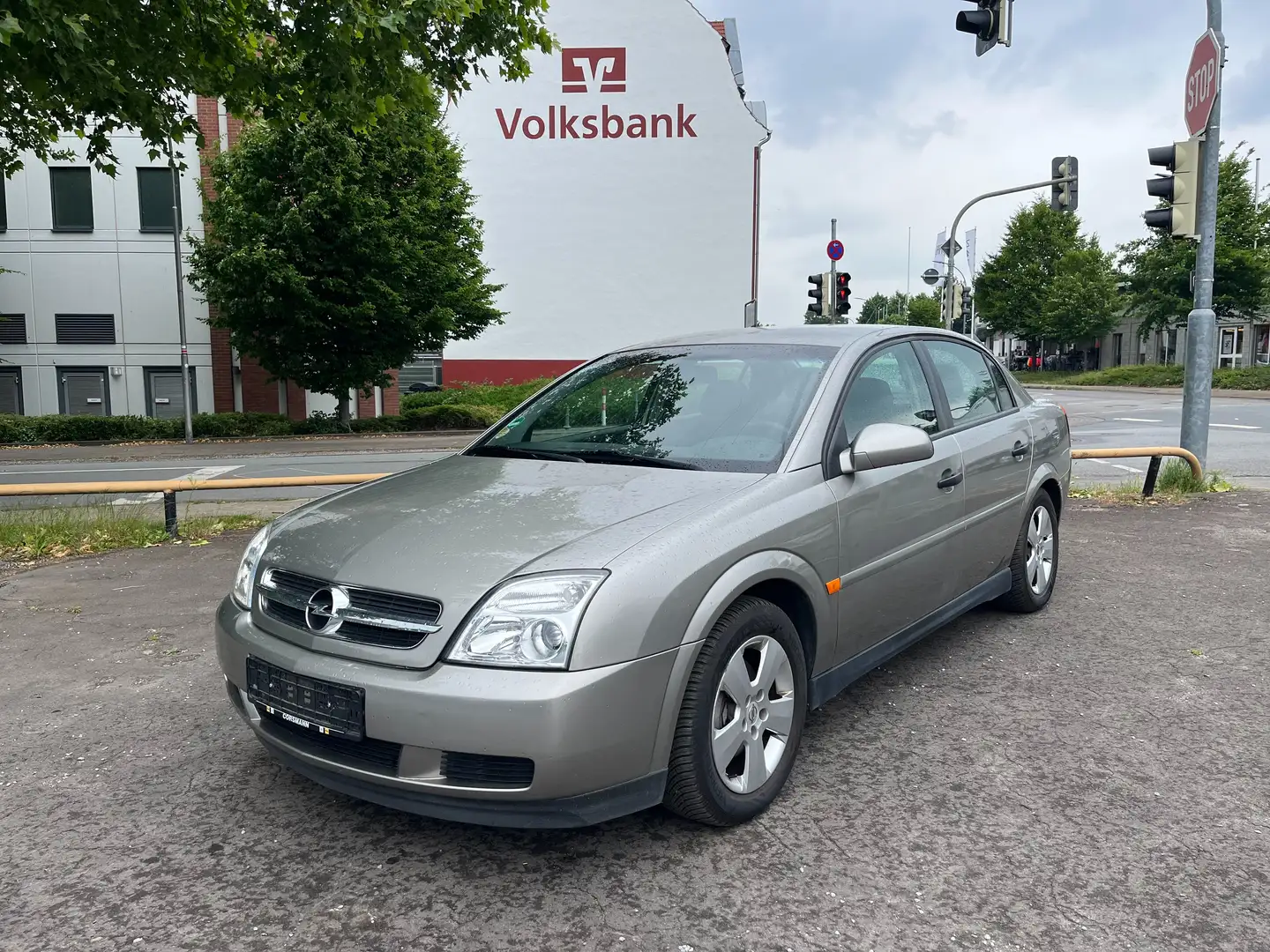 Opel Vectra 1-HAND*KLIMA*AHK*79.000*TKM*TÜV/AU*03/2026 Gold - 1