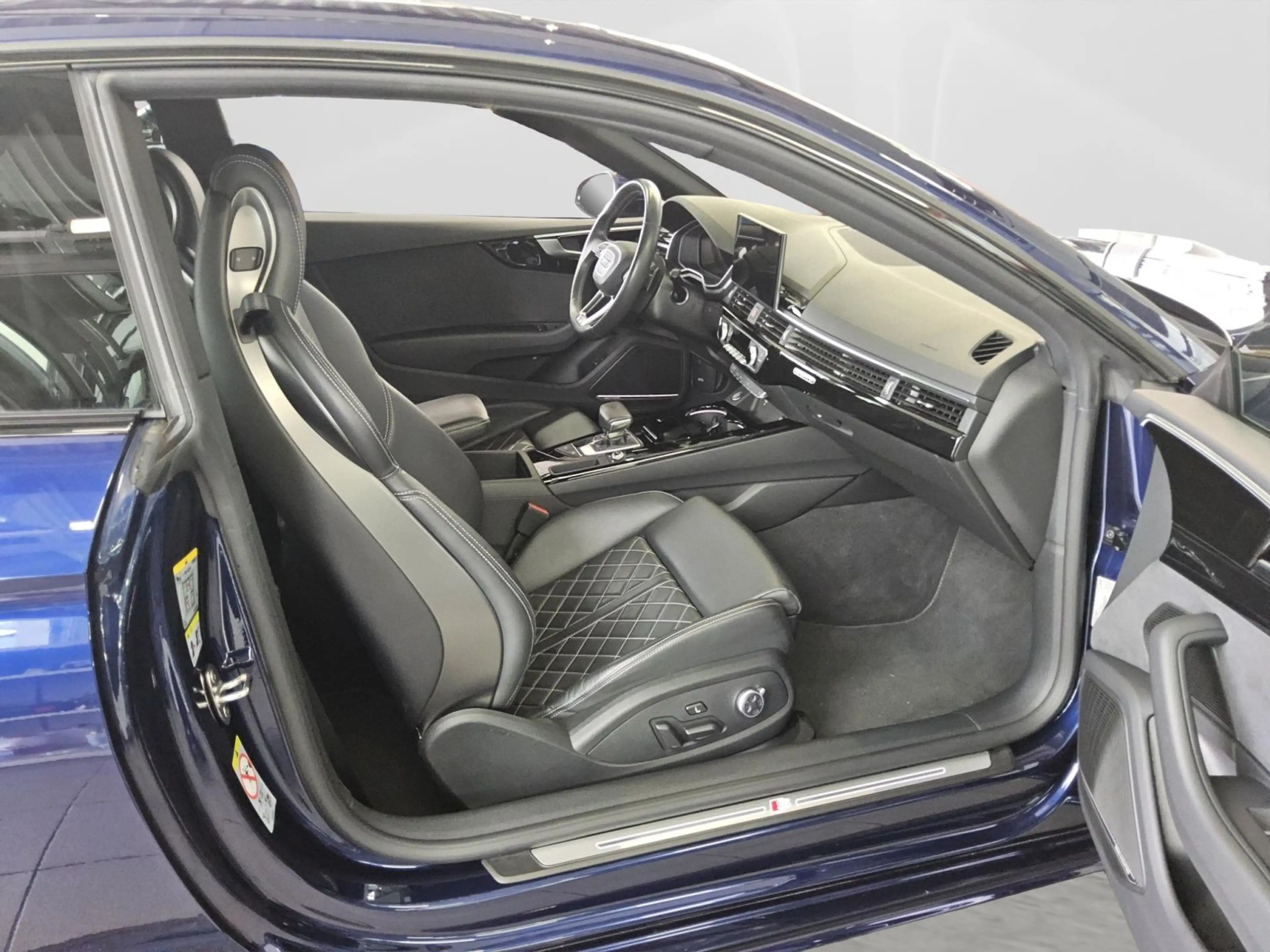 Audi A5 A5 Coupe 45 TFSI quattro S tronic S line HeadUp/ — photo 4
