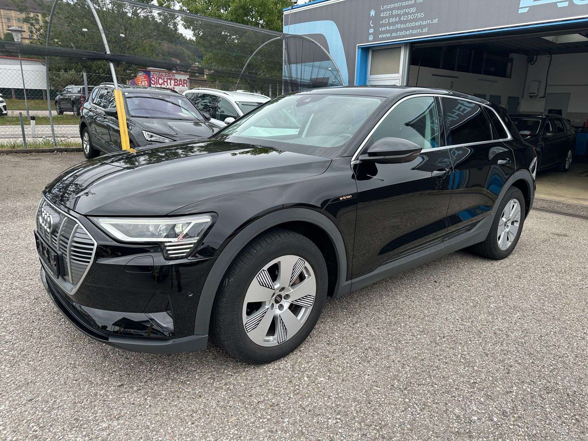 Audi e-tron