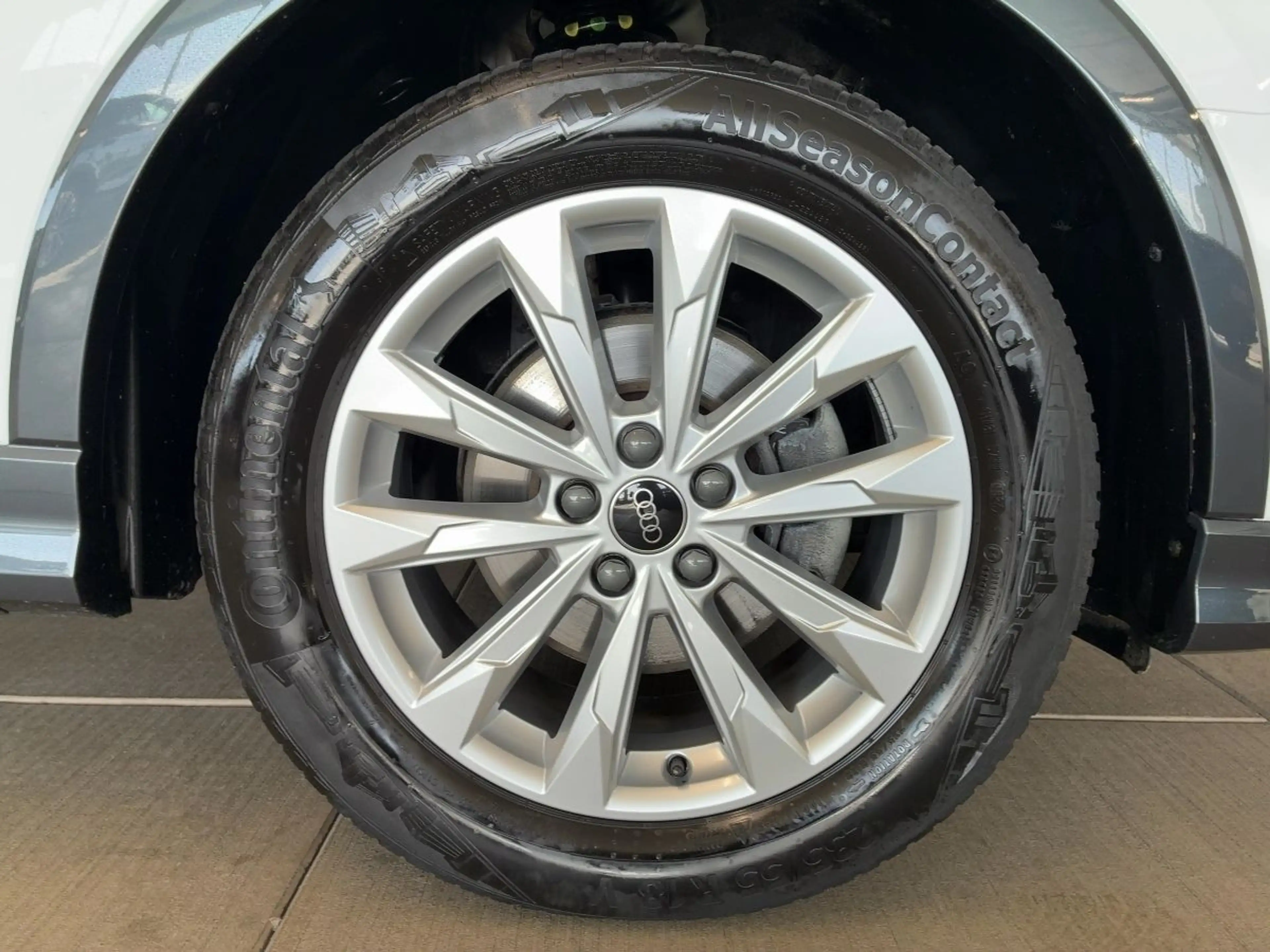 Audi Q3 35 TFSI S tronic AHK VirtualCockpit — photo 11