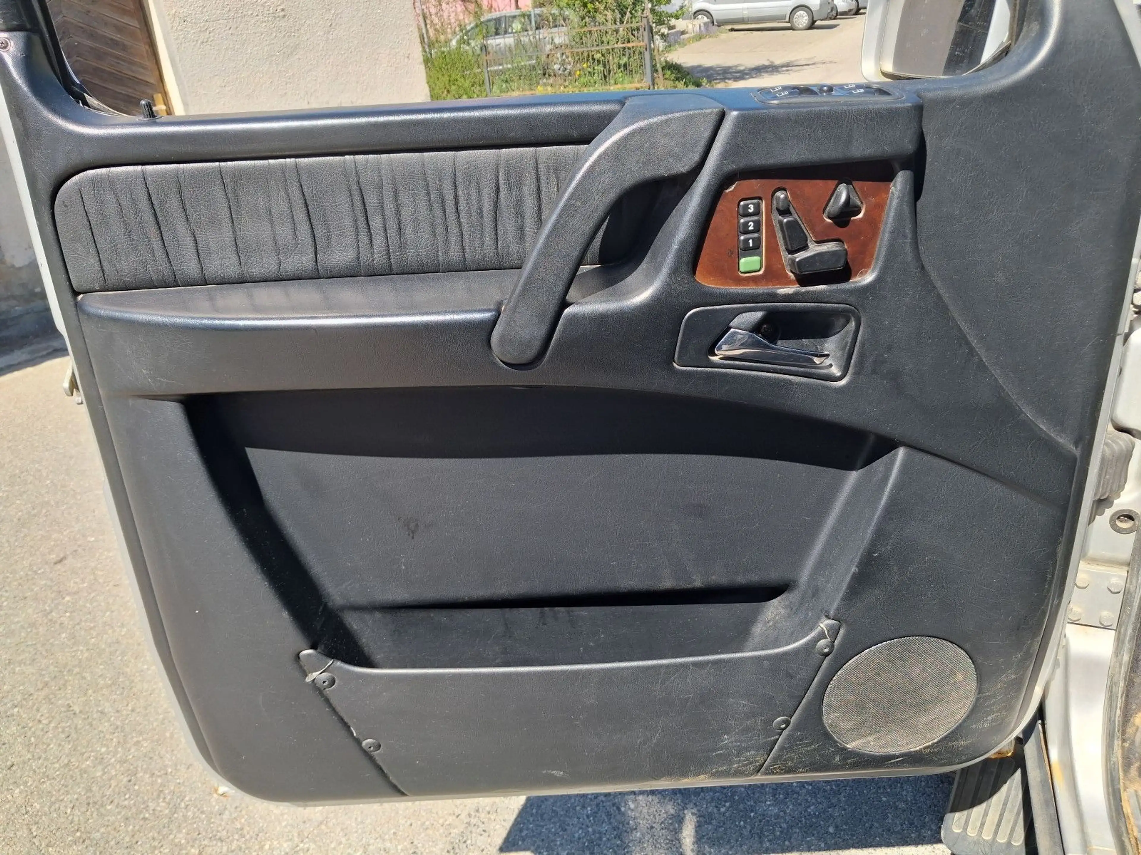 Mercedes-Benz G 270 CDI Station Wagon — photo 16