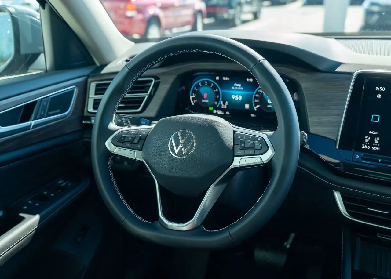 Volkswagen Atlas снимка Volkswagen Atlas
