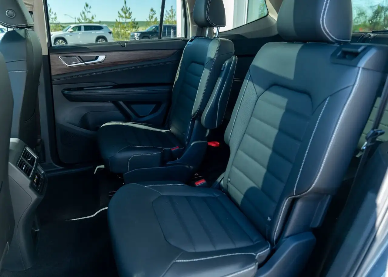 Volkswagen Atlas снимка Volkswagen Atlas