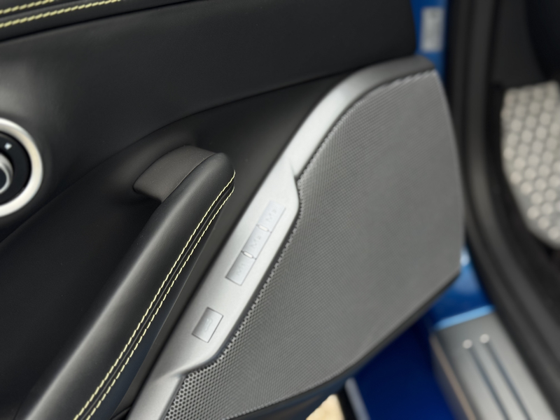 Ferrari Portofino 3.9 V8 HELE Atelier car Carbon CLANCK — photo 15