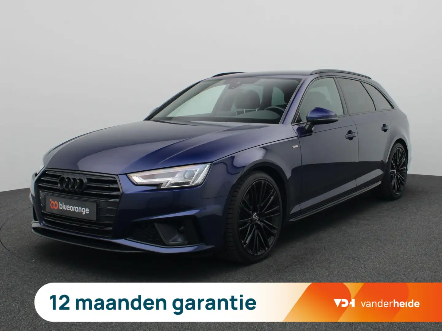 Audi A4 Avant 40 TFSI Sport S line black edition 190PK S-T plava - 1