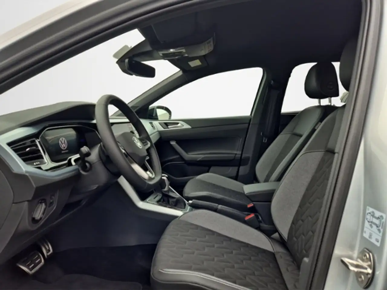 Volkswagen Taigo 1.0+TSI+DSG+GOAL+KLIMA+AHK+DC+ 10