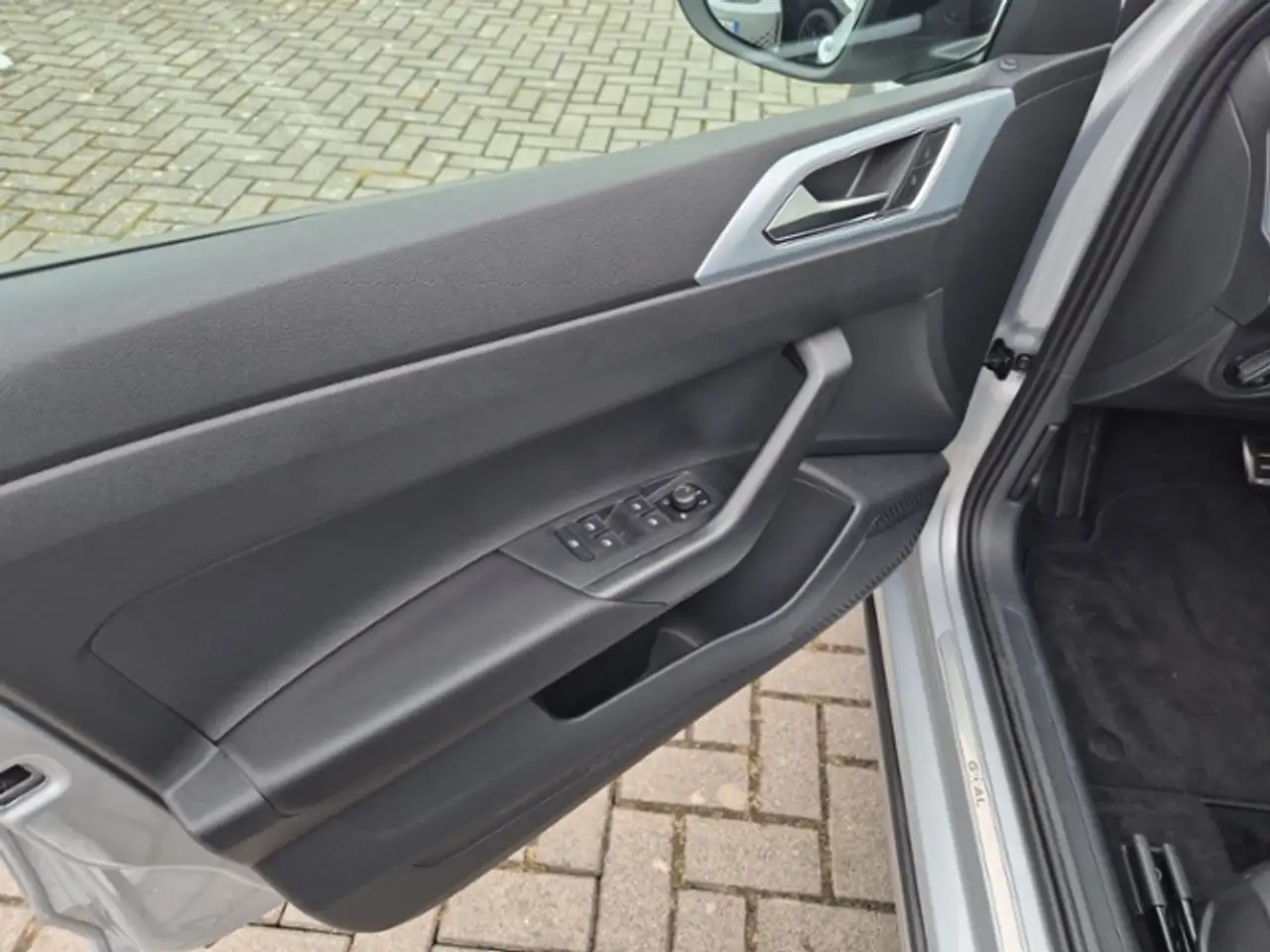 Volkswagen Taigo 1.0+TSI+DSG+GOAL+KLIMA+AHK+DC+ 16