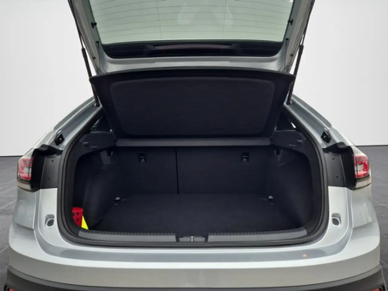 Volkswagen Taigo 1.0+TSI+DSG+GOAL+KLIMA+AHK+DC+ 19