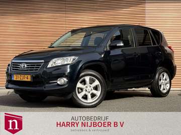 2.0 VVTi Dynamic Navi / Camera / Clima / Trekhaak