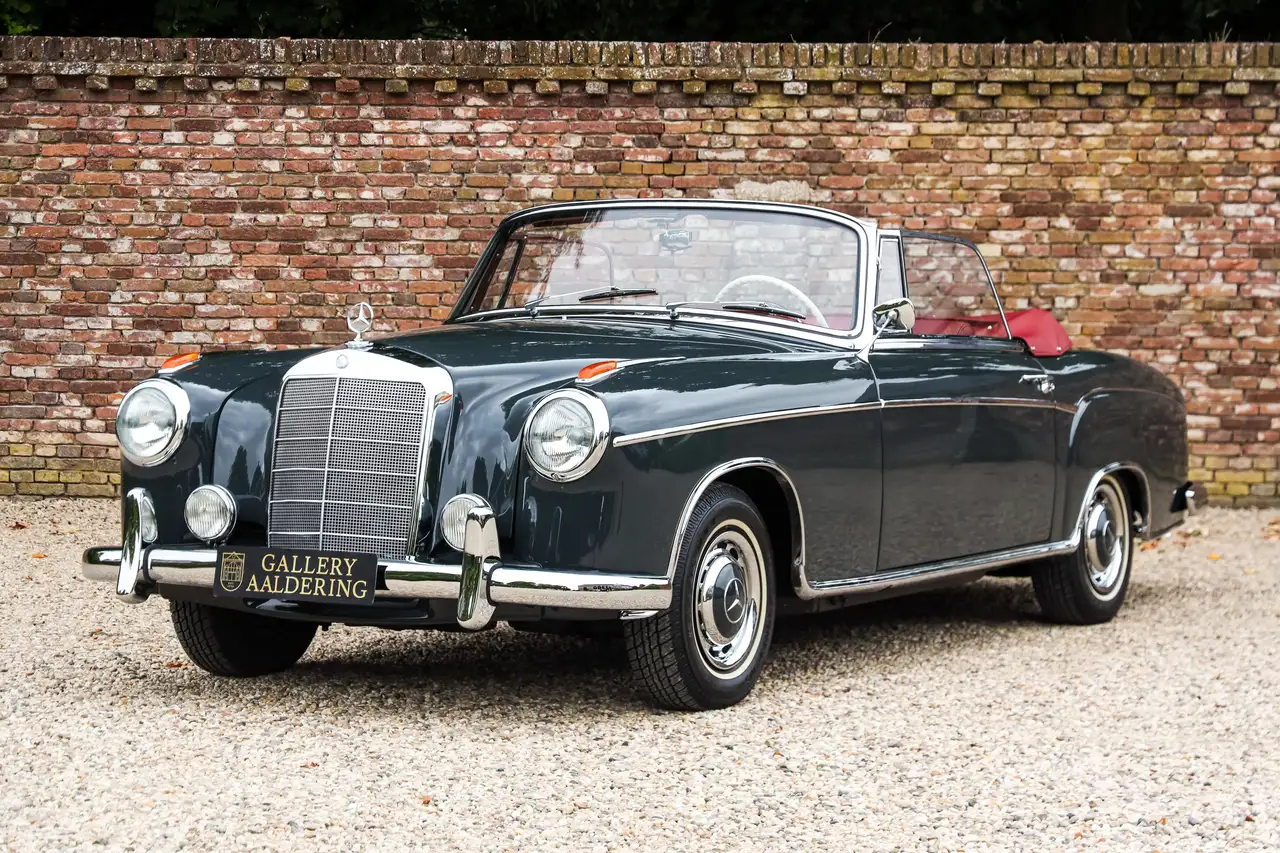 Mercedes-Benz 220 SE Cabriolet "Extensively restored" "Extensively r, foto 1
