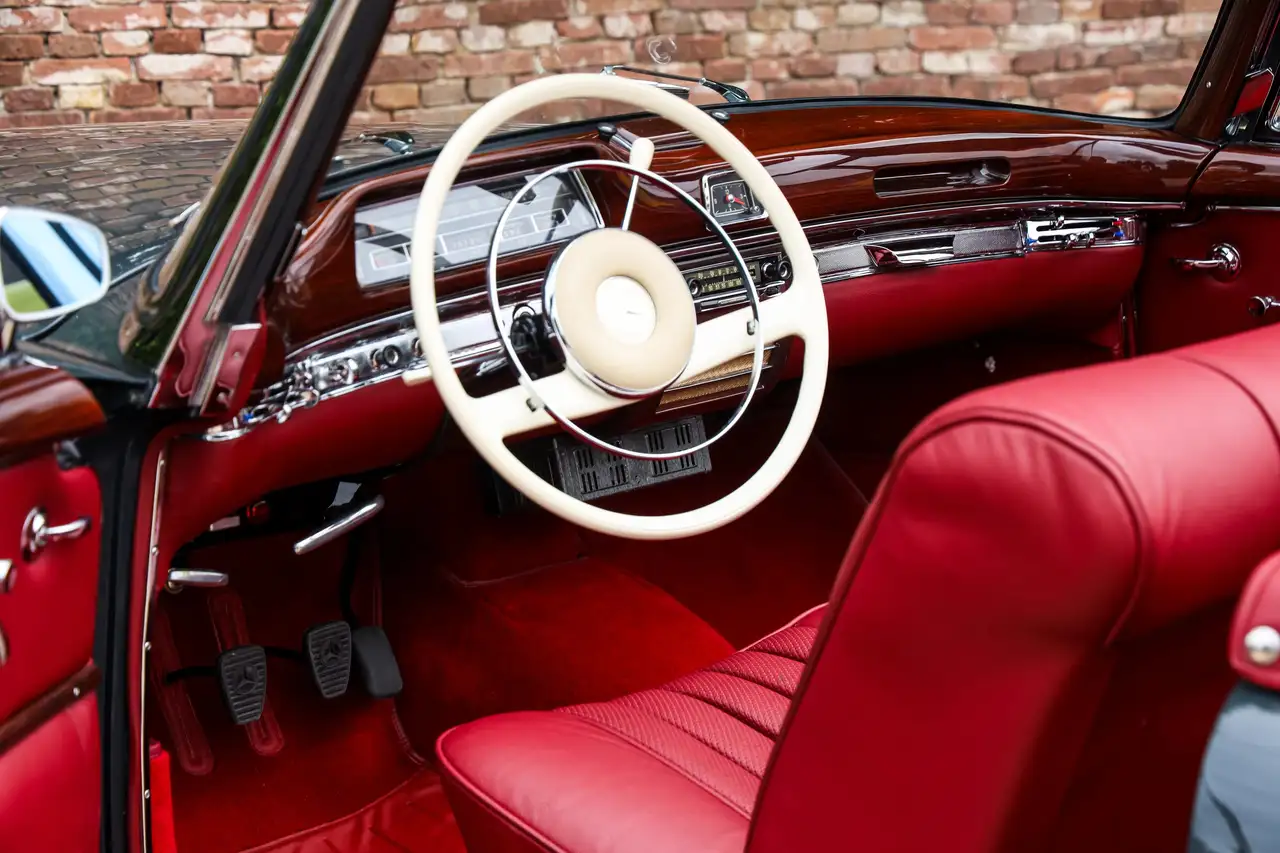 Mercedes-Benz 220 SE Cabriolet "Extensively restored" "Extensively r, foto 3