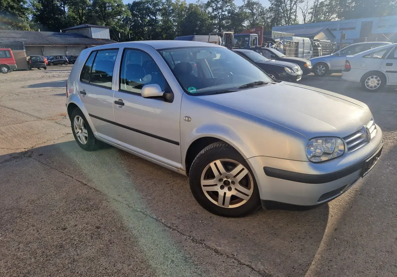 Volkswagen Golf 1.6 Edition, foto 5