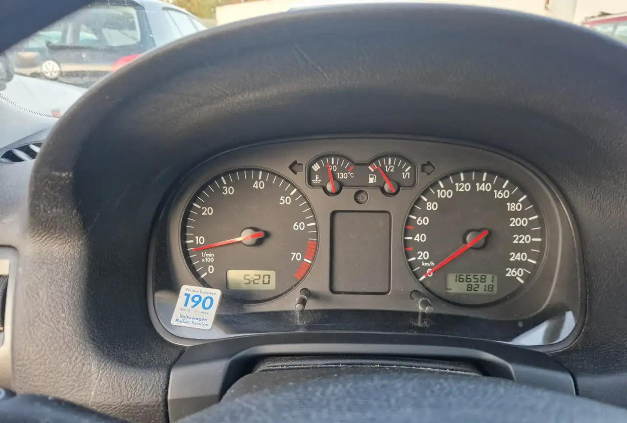 Volkswagen Golf 1.6 Edition, foto 9