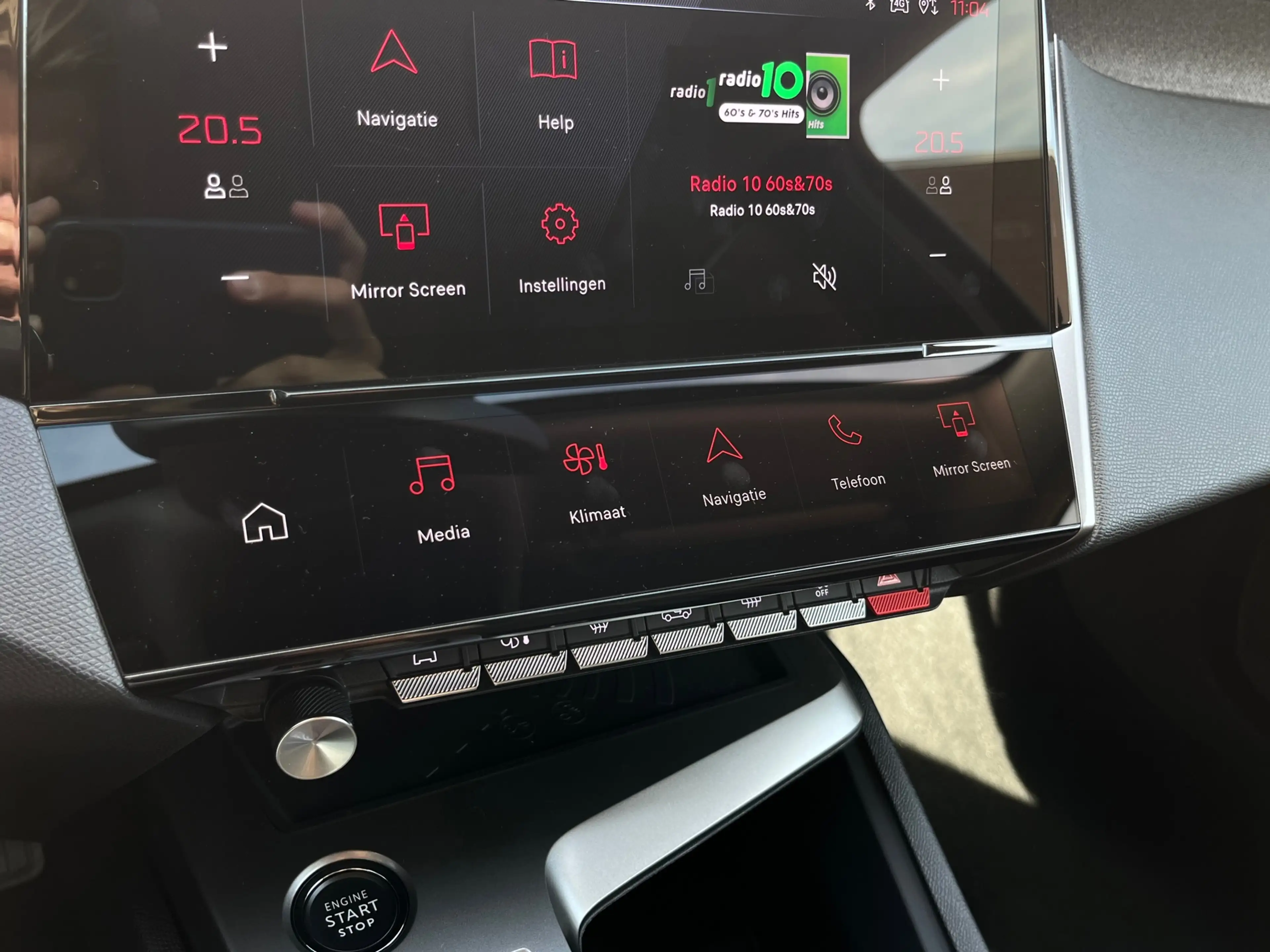 Peugeot 408 1.2 Hybrid 145 e-DCS6 Allure | Achteruitrijcamera — photo 16