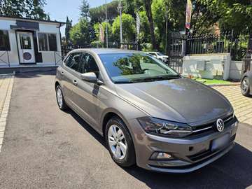 Polo VI 2017 5p 1.0 evo Comfortline 80cv