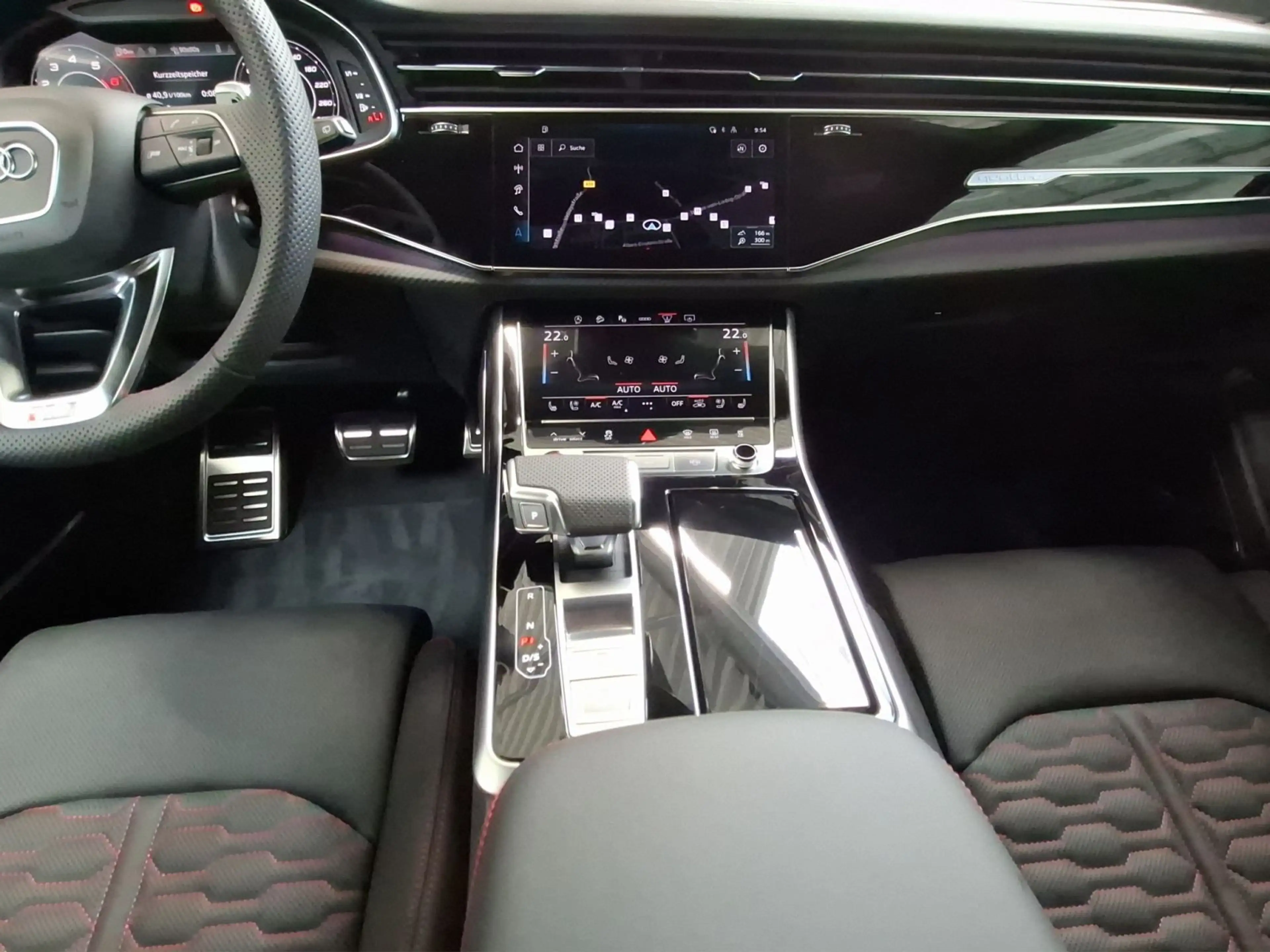 Audi RS Q8 SUV performance 471 kW tiptro nic — photo 15