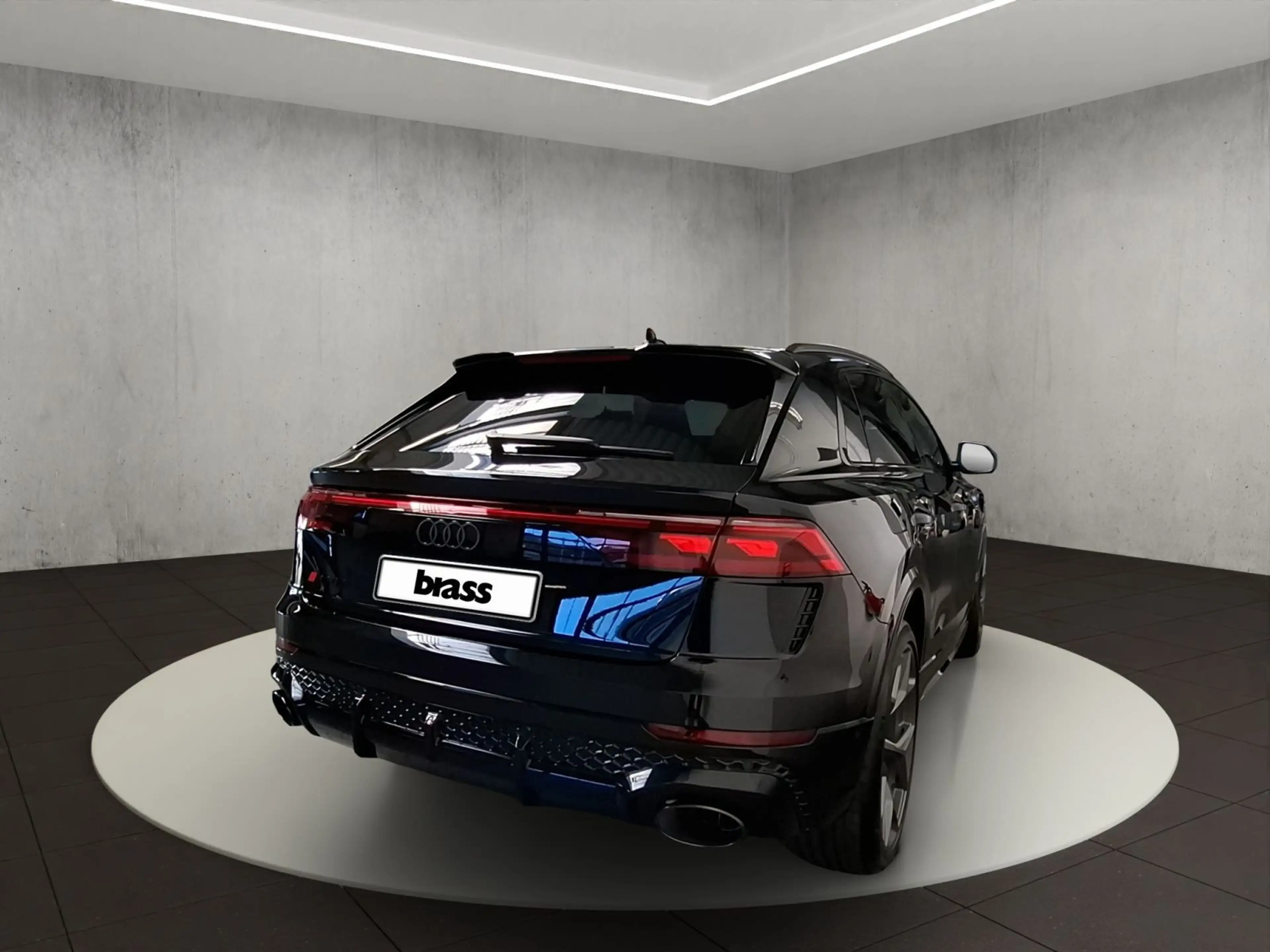 Audi RS Q8 SUV performance 471 kW tiptro nic — photo 5