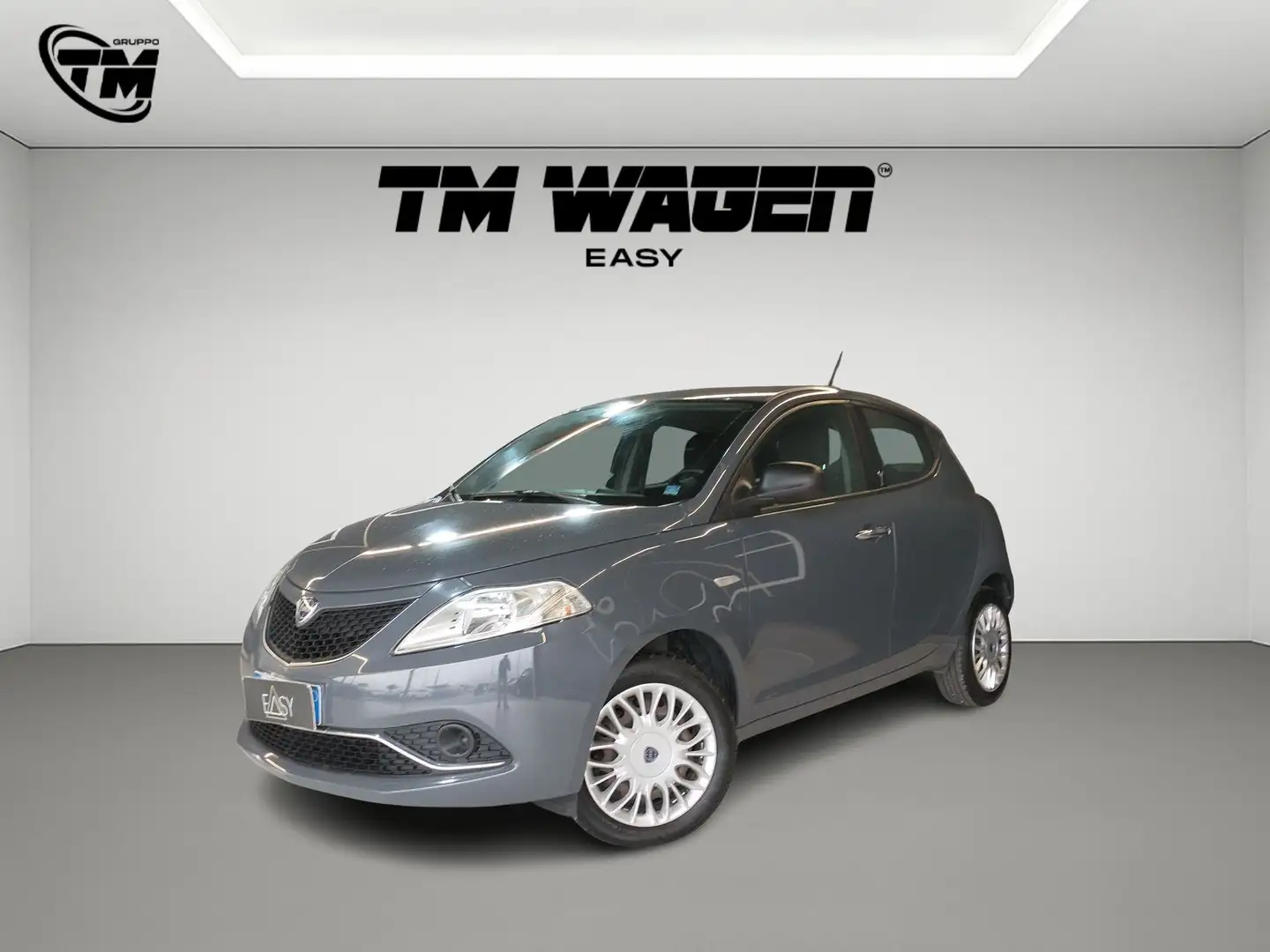 Lancia Ypsilon 1.2 Silver 69cv NEOPATENTATI DISTRIBUZIONE NUOVA Grigio - 1