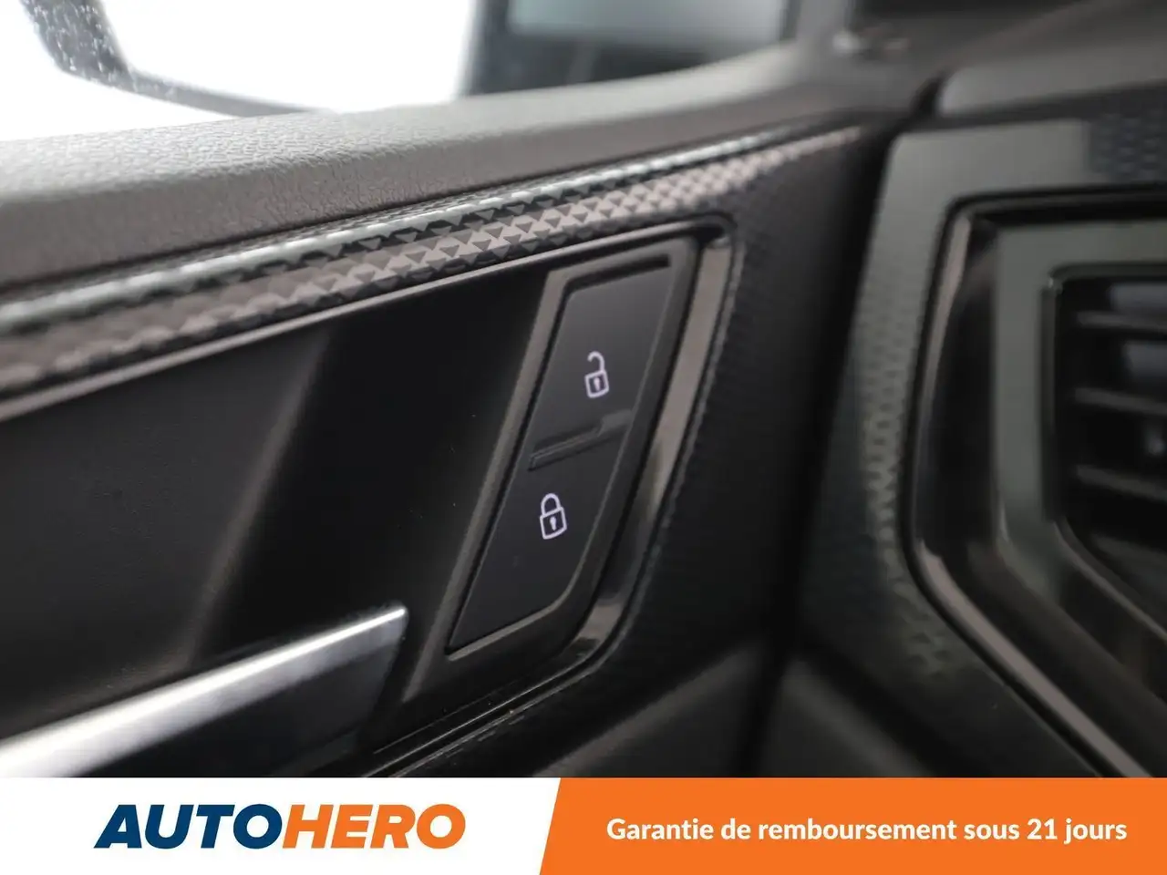 Volkswagen Polo Citadine 5 portes — photo 35