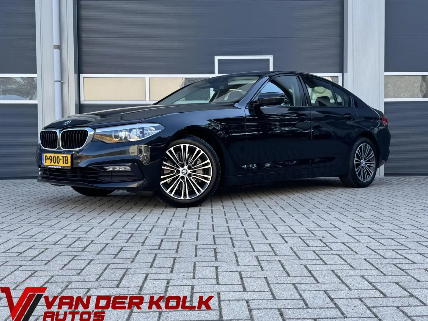 BMW 530 5-serie 530d High Executive Automaat | Leder | Cam Zwart - 1