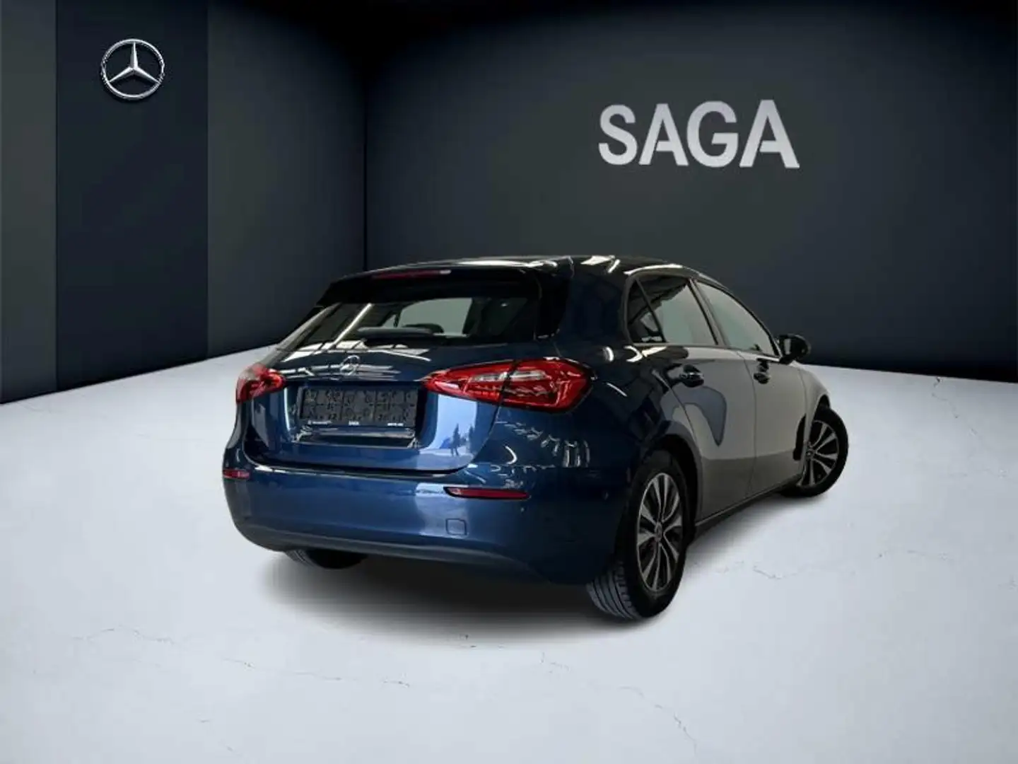Mercedes-Benz A 180 180 d Bleu - 2
